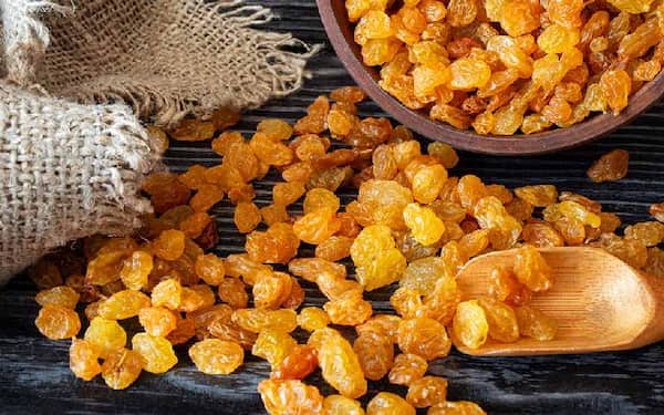 خرید کشمش طلایی + قیمت فروش استثنایی